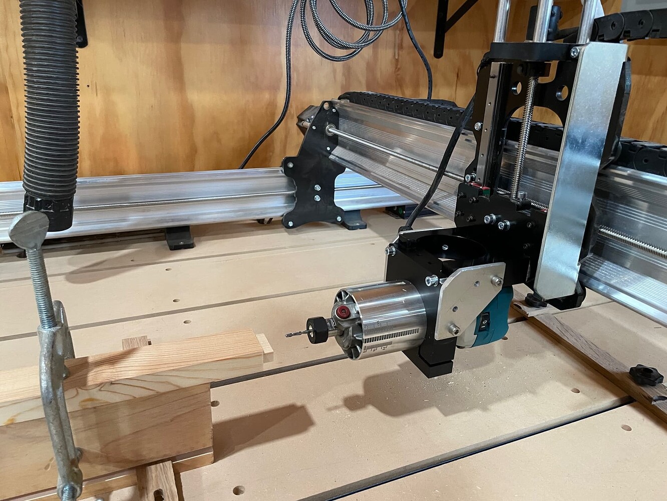 Mounting the Router in the Y direction for endofboard work 🧰 CNC