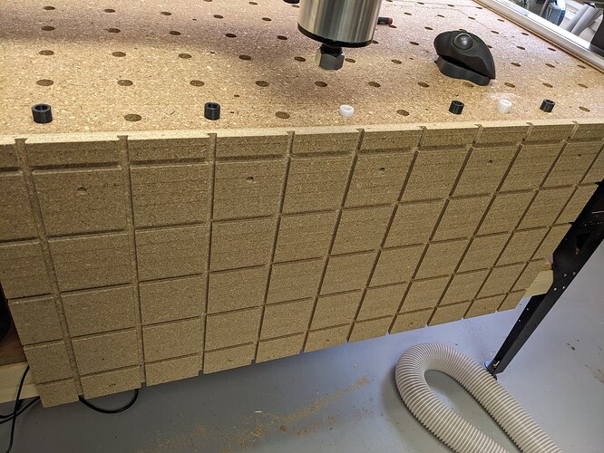 Atmill vertical clamping
